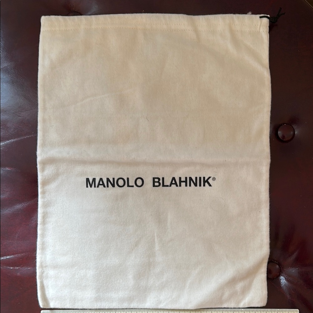 Manolo Blahnik Beige Shoe Handbag drawstring storage Bag 14”x 10.5” NWOT